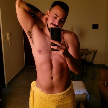 Alexis Hernan Albo Nackt auf OnlyFans Leaks