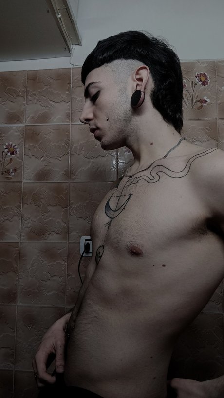 alienosupremo OnlyFans Leak