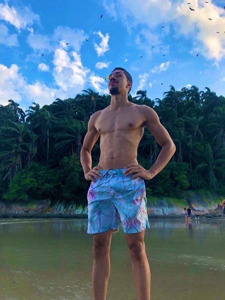 Oliver F_ Nacktpornos auf OnlyFans