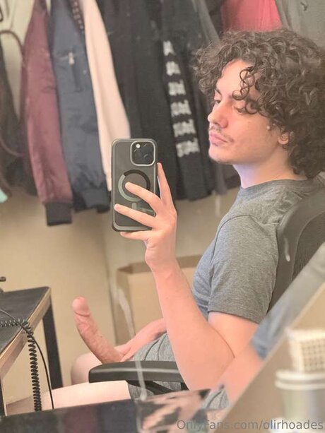 Oli Rhoades OnlyFans Brüste Bild