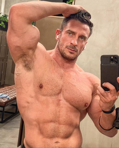 Alessandrobuilder OnlyFans