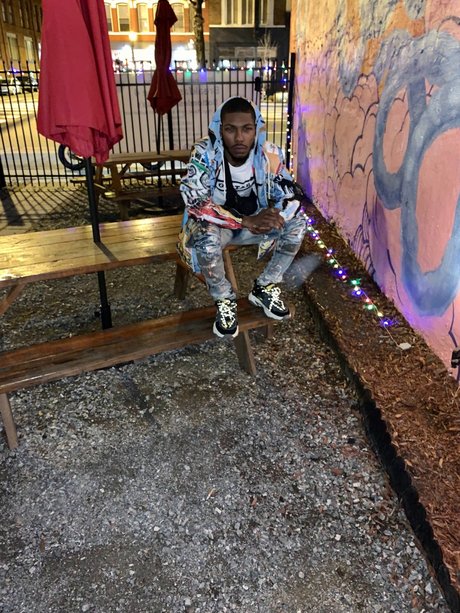 sexiest brown skin nigga alive OnlyFans Bilder geleakt