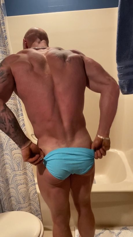 OSMARI_ OnlyFans Nacktbilder