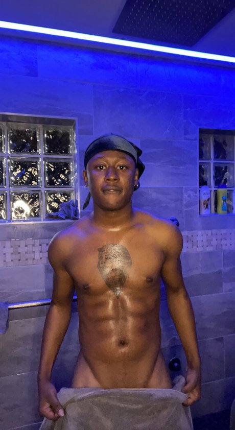 Orum Nacktbilder auf OnlyFans