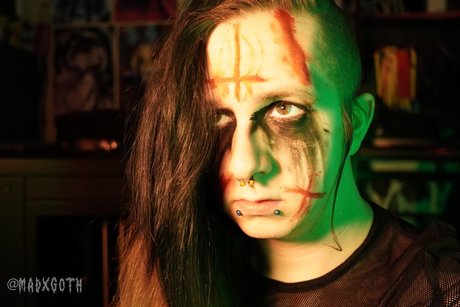 Ornifex Nacktbilder auf OnlyFans