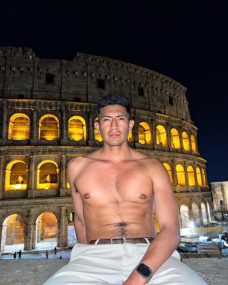 Alam Herrera OnlyFans Inhaltstyp