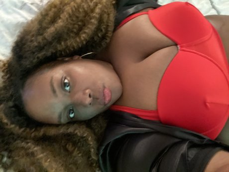 Paris Luv Nacktbilder von OnlyFans geleakt