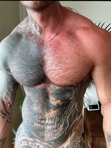 Papi Strong OnlyFans Inhalte