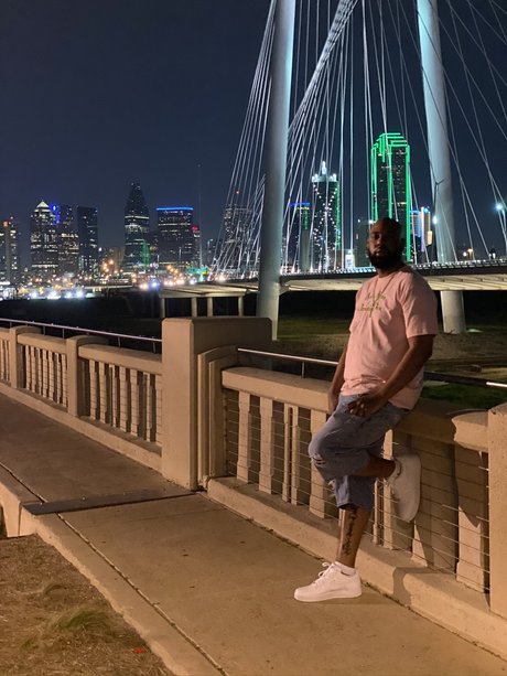 PapaBear_ OnlyFans Striptease