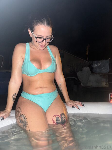 Ashhh OnlyFans Striptease