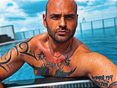 Aron Heiße OnlyFans Inhalte