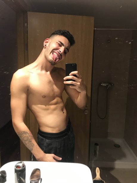 Albertocomas OnlyFans geleakter Pornografie