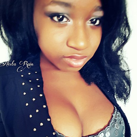 Alecta Rain OnlyFans gratis