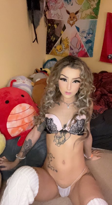 Persy Uchiha OnlyFans-Inhalte