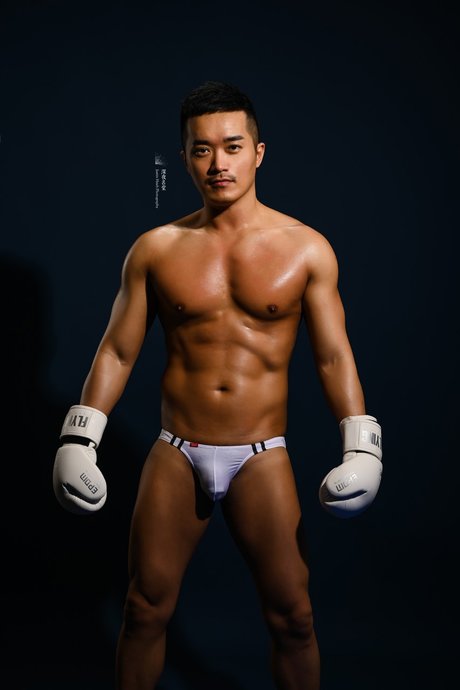 peisuky OnlyFans nackt