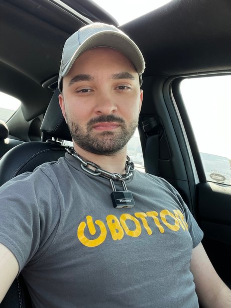 PeachStateBears OnlyFans schlank