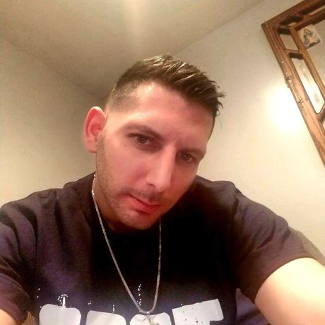 Paul Dallegro Nacktbilder von OnlyFans geleakt