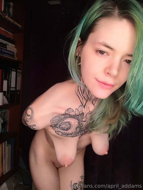 brünette onlyfans Aktbilder Album