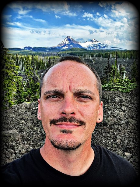 Anthony Lee Thornton Heiße OnlyFans Inhalte