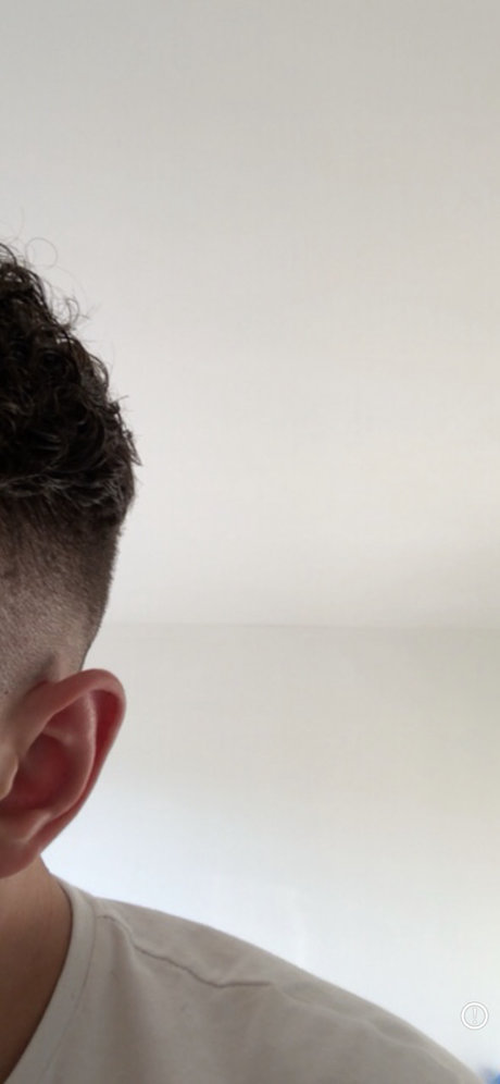 Daddy 18_ Nackt auf OnlyFans