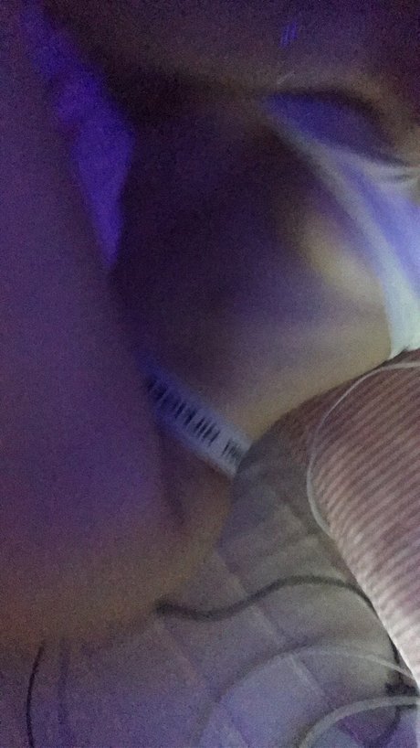 Nikola Bajkov_ Oben ohne OnlyFans