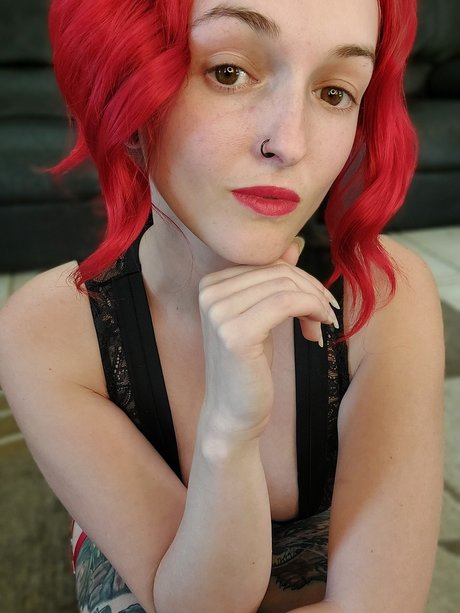 Cherry Valentine_ Leak von OnlyFans-Inhalten