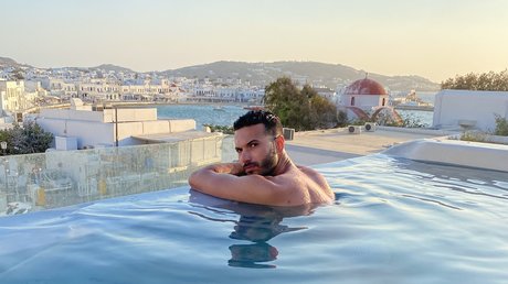 Pietro H OnlyFans Strip