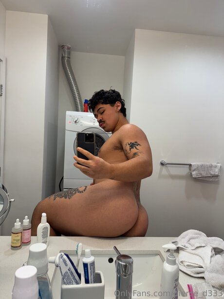 Pierce Dani Nacktbilder von OnlyFans