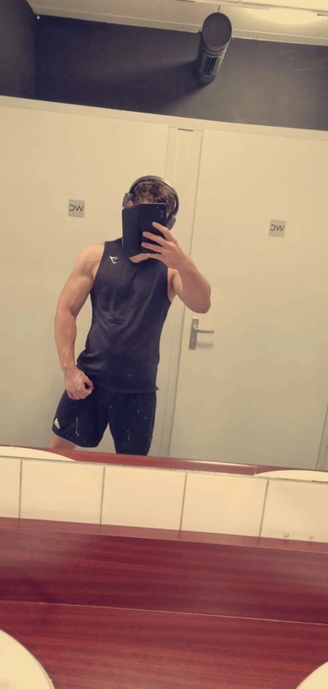 Picashow1997 OnlyFans Sex Leak