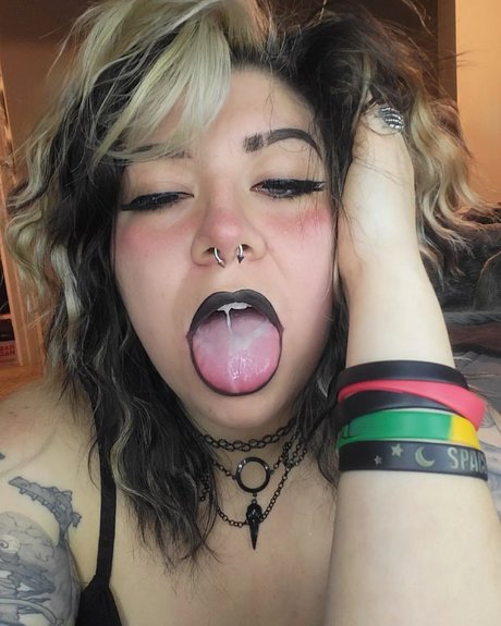 CheyKwanDoe OnlyFans Modelfoto