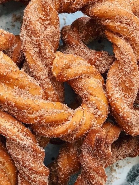 Cinnamon wit a Twist_ OnlyFans Striptease