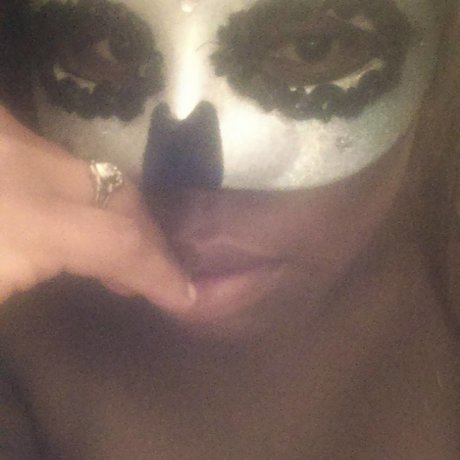 Plush Pet OnlyFans geleakte Pornografie