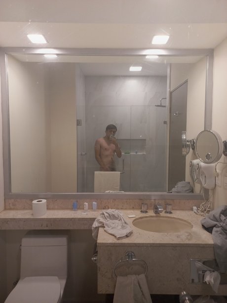 B boy Leaked OnlyFans