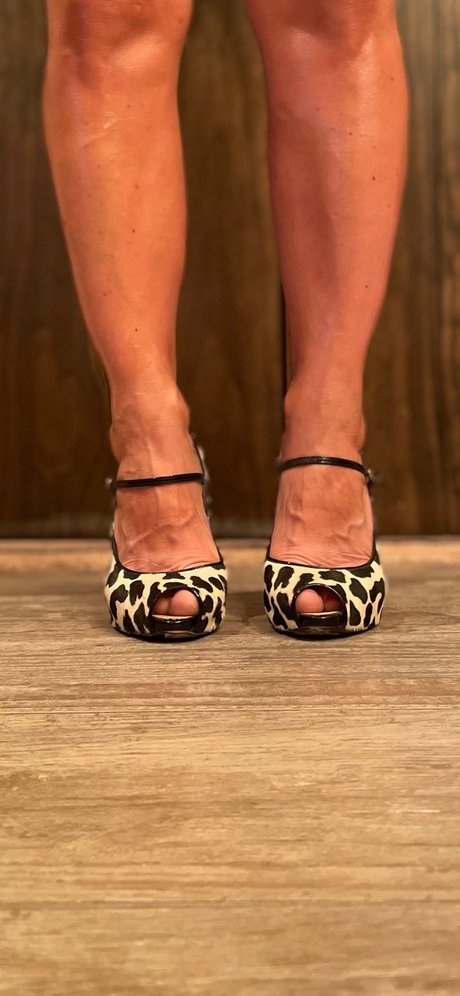 Lagitha OnlyFans nackte Brüste