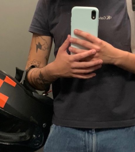 mommy OnlyFans nackte Brüste