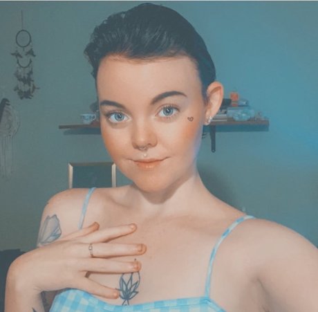 Pixie Mai OnlyFans kostenlos