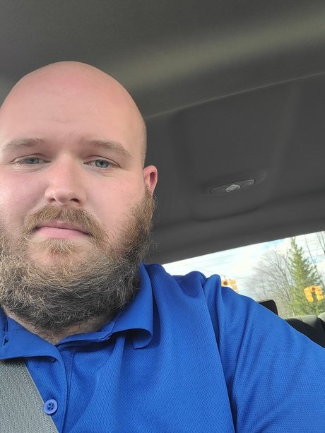 Clarky OnlyFans-Bilder