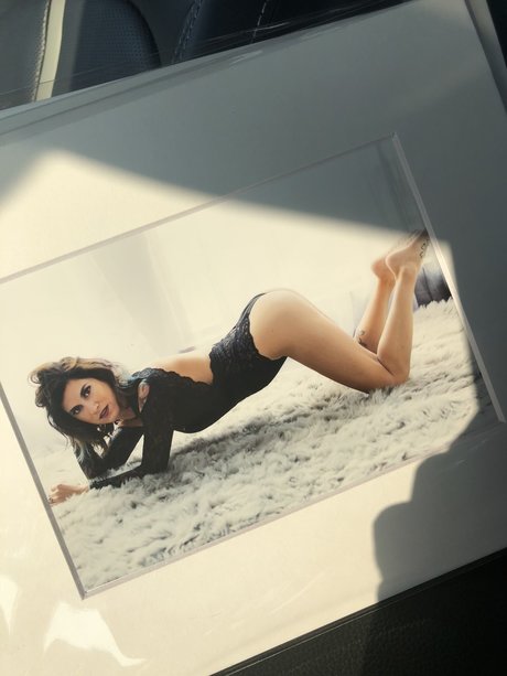 TITS UP Model OnlyFans Foto