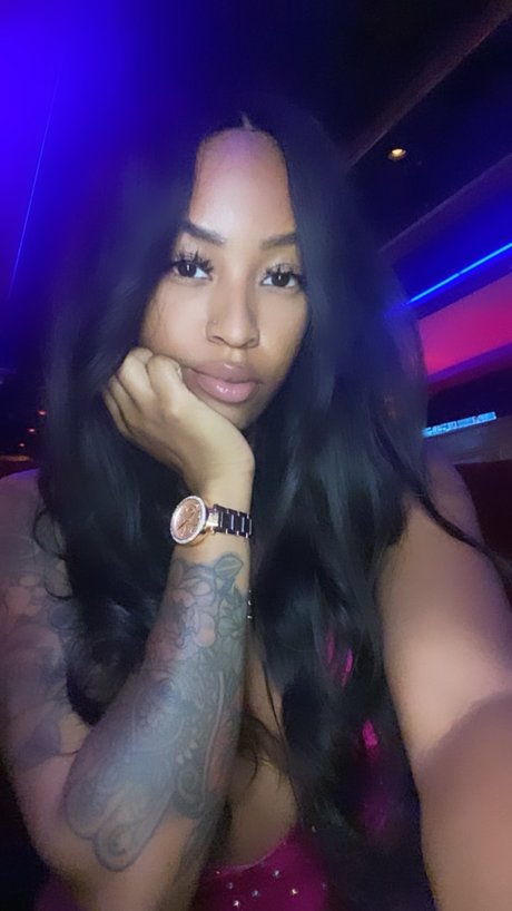 Carmen carter Nacktbilder auf OnlyFans