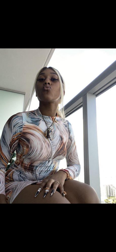 Graceful g OnlyFans Nacktbilder