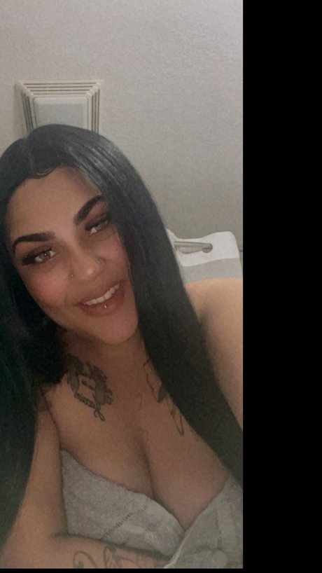 ConstanceKoira Leaks von OnlyFans