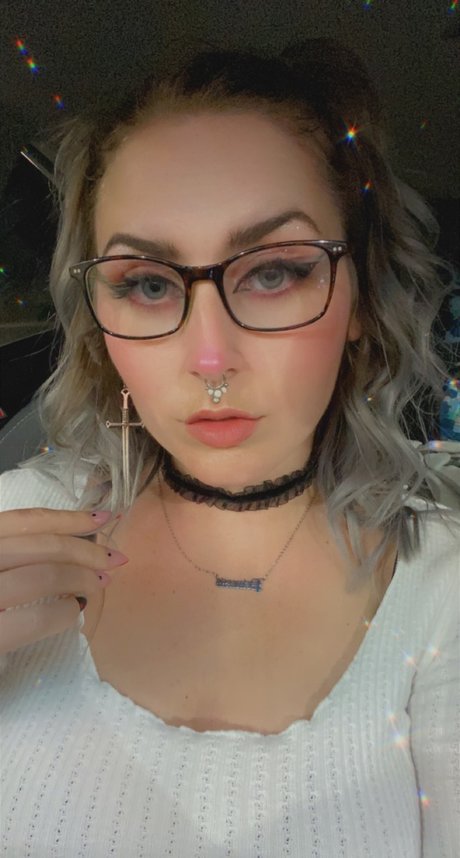 Daisy Vee OnlyFans Gratis