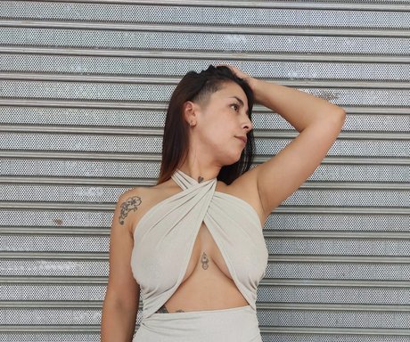 Chini Nacktbilder OnlyFans Leak