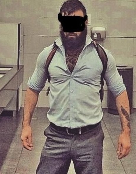 Latino peludo OnlyFans XXX