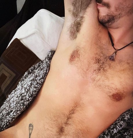 PopChampagne Nacktbilder OnlyFans