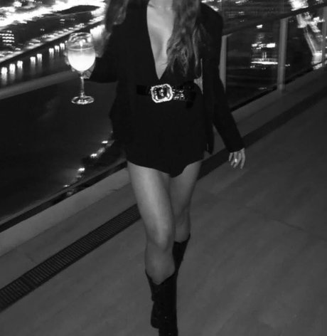 P nsta Nacktbilder von OnlyFans geleakt