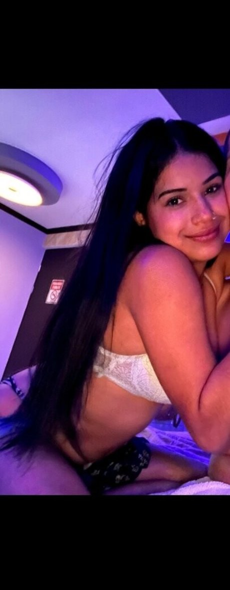 Travelvids Xyz OnlyFans-Model