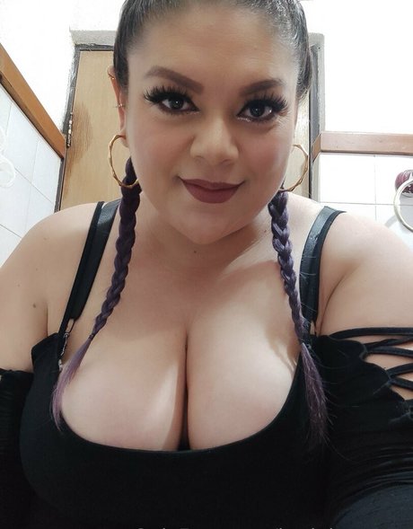 hotjuicycurvy Leaked OnlyFans Bilder