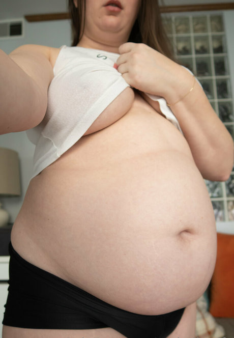 potbellywife OnlyFans-Bilder geleakt