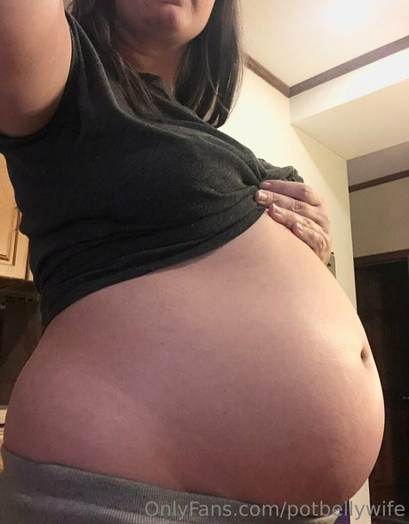 potbellywife OnlyFans Leaks